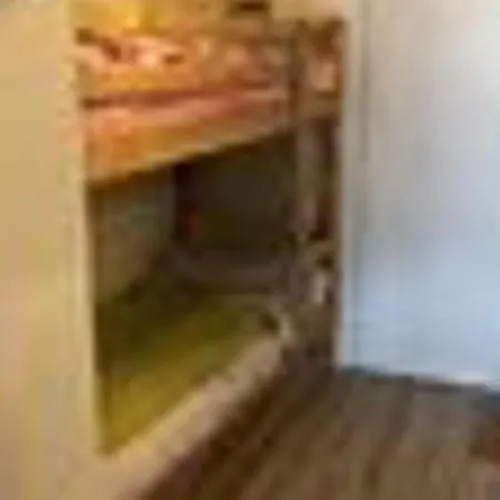 Cosy A Pour 4 Personnes - Fr-1-846-21 * Samoëns